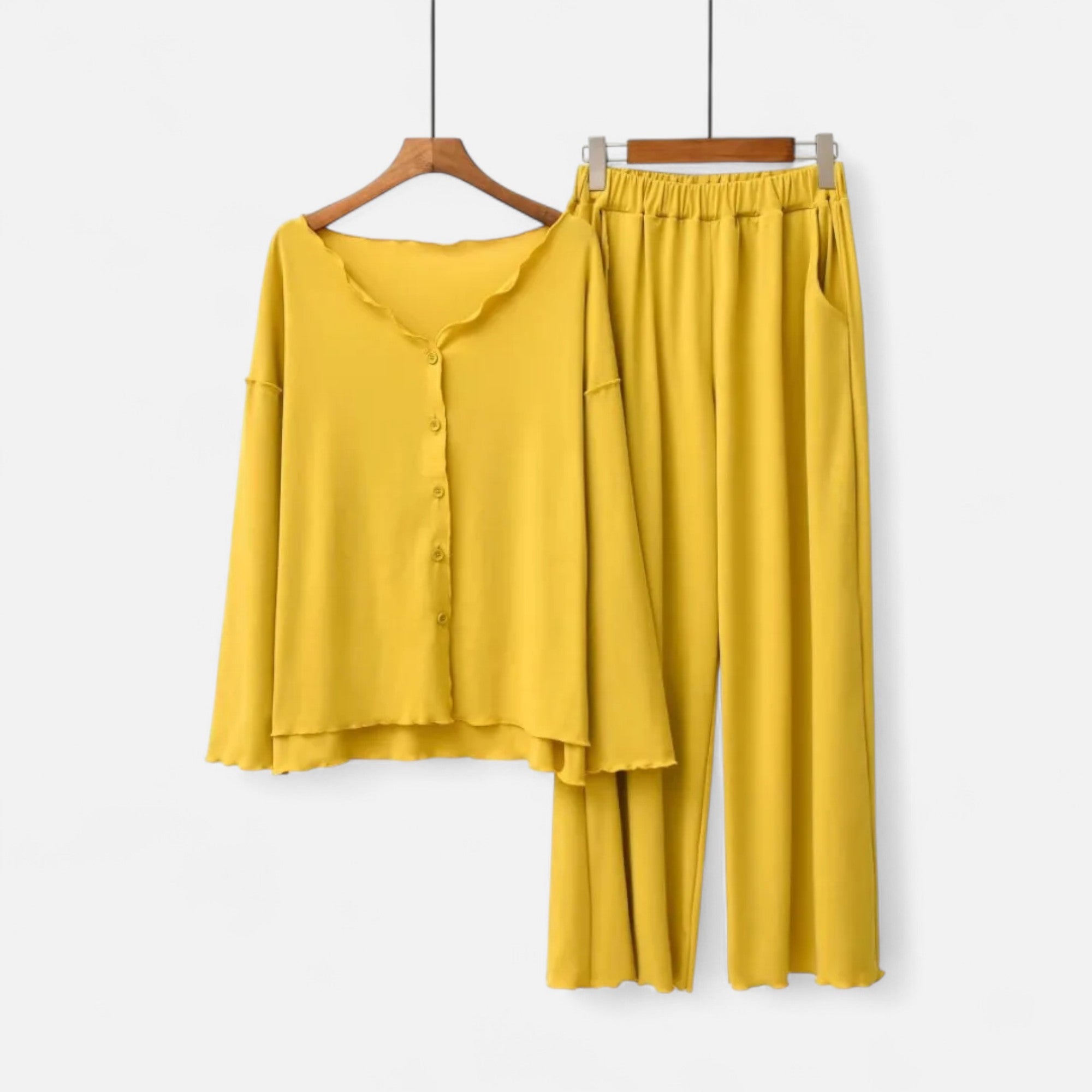 Legacy Sydney | Women’s Two-Piece Cashmere-Touch Loungewear Set